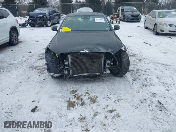 ✅ 2020 Mercedes-Benz C 300 • VIN: WDDWF8EB0LR560804 • Lot: 41620613. Wystawiony na IAAI z przebiegiem 48 555 mil. Bezpłatny archiwum sprzedaży aukcyjnych z USA i szczegółowy raport historii pojazdu na DreamBid. Zdjęcie 6.