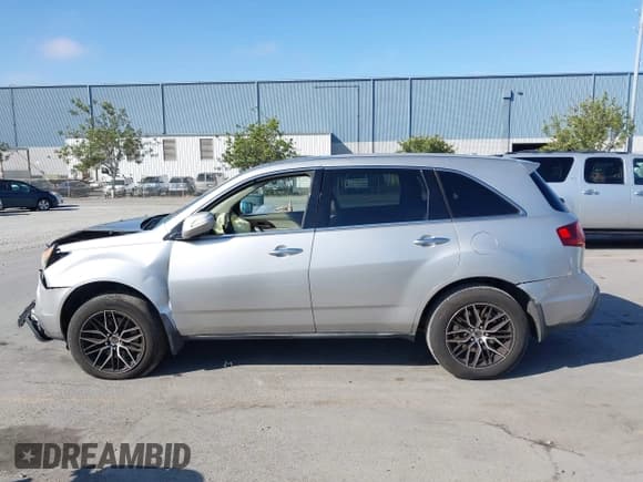 ✅ 2013 Acura MDX • VIN: 2HNYD2H21DH516369 • Lot: 43065355. Wystawiony na IAAI z przebiegiem 200 560 mil. Bezpłatny archiwum sprzedaży aukcyjnych z USA i szczegółowy raport historii pojazdu na DreamBid. Zdjęcie 15.