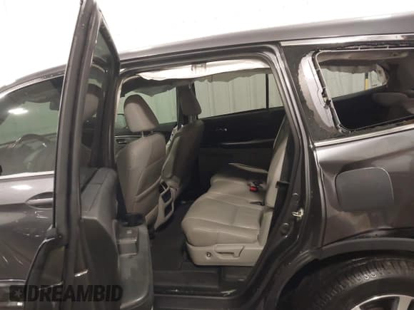 ✅ 2018 Honda Pilot EX-L • VIN: 5FNYF6H73JB045796 • Лот: 43793451. Опубликован ранее на IAAI с пробегом 88 369 миль. Бесплатный доступ к архиву аукционных продаж из США и подробный отчёт об истории автомобиля на DreamBid. Изображение 8.