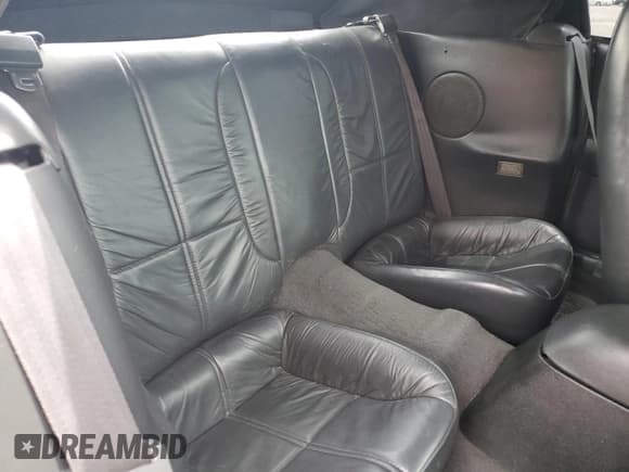 ✅ 1996 Chevrolet Camaro Z28 • VIN: 2G1FP32P5T2116310 • Лот: 61371005. Опубликован ранее на Copart с пробегом 122 748 миль. Бесплатный доступ к архиву аукционных продаж из США и подробный отчёт об истории автомобиля на DreamBid. Изображение 10.