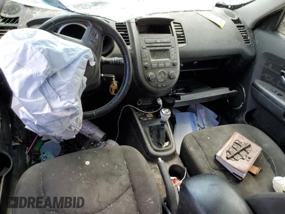 ✅ 2013 Kia Soul + • VIN: KNDJT2A61D7527925 • Лот: 81205995. Опубликован ранее на Copart с пробегом Не указан. Бесплатный доступ к архиву аукционных продаж из США и подробный отчёт об истории автомобиля на DreamBid. Изображение 8.