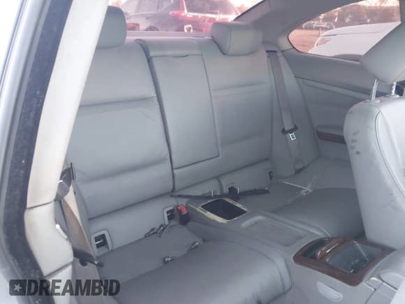 ✅ 2007 BMW 3 Series 335i • VIN: WBAWB73527PV83013 • Lot: 43576728. Listed on IAAI with Not provided. Free auction sales archive from the USA and detailed vehicle history report at DreamBid. Image 8.