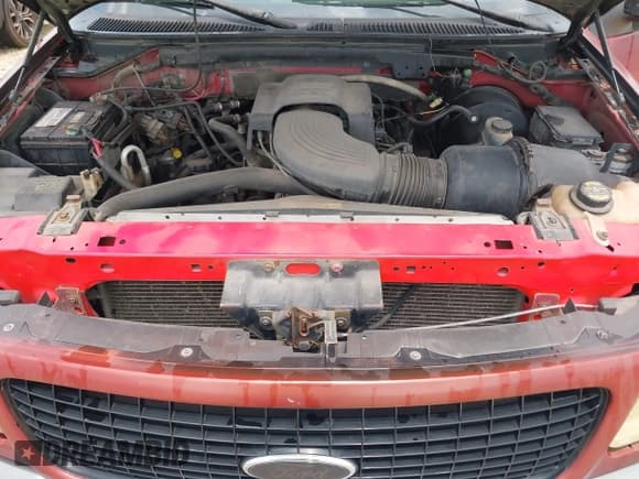 ✅ 2001 Ford Expedition XLT • VIN: 1FMRU15W91LA05546 • Лот: 42976607. Опубликован ранее на IAAI с пробегом Не указан. Бесплатный доступ к архиву аукционных продаж из США и подробный отчёт об истории автомобиля на DreamBid. Изображение 10.