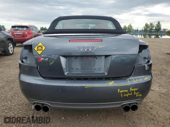 ✅ 2007 Audi S4 • VIN: WUARL48H27K901016 • Lot: 67889725. Wystawiony na Copart z przebiegiem 122 808 mil. Bezpłatny archiwum sprzedaży aukcyjnych z USA i szczegółowy raport historii pojazdu na DreamBid. Zdjęcie 6.