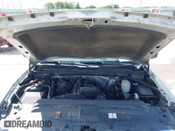 ✅ 2015 Chevrolet Silverado 2500HD LT • VIN: 1GC1KVEG7FF161176 • Lot: 42684231. Listed on IAAI with 242,456 mi. Free auction sales archive from the USA and detailed vehicle history report at DreamBid. Image 10.