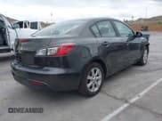 ✅ 2010 Mazda 3 i Touring • VIN: JM1BL1SG2A1206352 • Lot: 42052715. Wystawiony na IAAI z przebiegiem 126 712 mil. Bezpłatny archiwum sprzedaży aukcyjnych z USA i szczegółowy raport historii pojazdu na DreamBid. Zdjęcie 4.