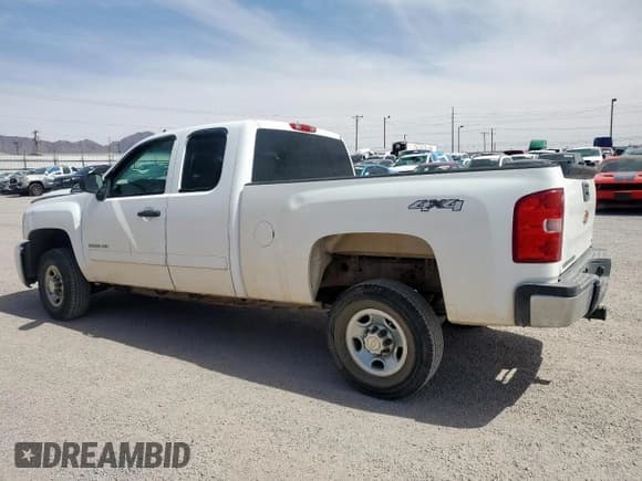 ✅ 2010 Chevrolet Silverado 2500HD LT • VIN: 1GC5KXBGXAZ173265 • Лот: 57353845. Опубликован ранее на Copart с пробегом 217 178 миль. Бесплатный доступ к архиву аукционных продаж из США и подробный отчёт об истории автомобиля на DreamBid. Изображение 2.