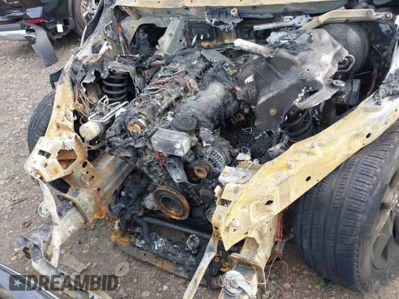 ✅ 2011 BMW X5 35i • VIN: 5UXZV4C57BL404484 • Lot: 43822833. Wystawiony na IAAI z przebiegiem Nie podano. Bezpłatny archiwum sprzedaży aukcyjnych z USA i szczegółowy raport historii pojazdu na DreamBid. Zdjęcie 10.