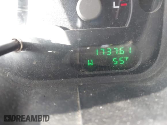 ✅ 2004 Ford Explorer XLT • VIN: 1FMZU73K64UA27084 • Lot: 43408788. Listed on IAAI with 173,761 mi. Free auction sales archive from the USA and detailed vehicle history report at DreamBid. Image 12.