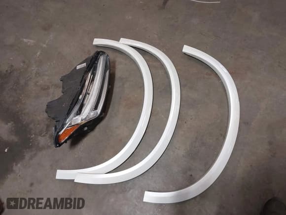 ✅ 2023 Volvo XC90 Plus • VIN: YV4062PN1P1985051 • Лот: 41890979. Опубликован ранее на IAAI с пробегом 60 922 миль. Бесплатный доступ к архиву аукционных продаж из США и подробный отчёт об истории автомобиля на DreamBid. Изображение 19.