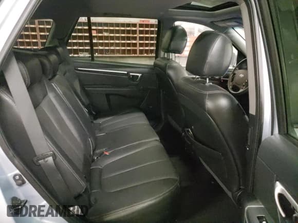 ✅ 2008 Hyundai Santa Fe SE • VIN: 5NMSH73E78H150023 • Lot: 87433134. Listed on Copart with 93,614 mi. Free auction sales archive from the USA and detailed vehicle history report at DreamBid. Image 10.