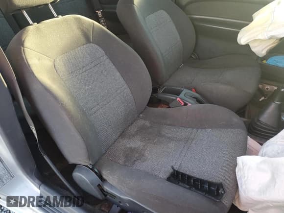 ✅ 2002 Ford Escort ZX2 Standard • VIN: 3FAFP11392R119064 • Lot: 82558165. Wystawiony na Copart z przebiegiem 153 964 mil. Bezpłatny archiwum sprzedaży aukcyjnych z USA i szczegółowy raport historii pojazdu na DreamBid. Zdjęcie 10.