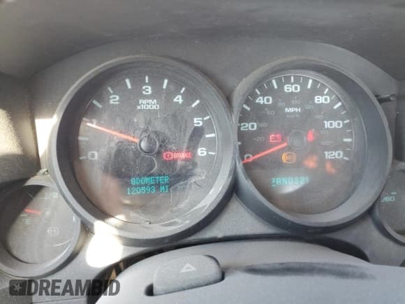 ✅ 2008 Chevrolet Silverado 1500 Work Truck • VIN: 1GCEC19X88Z303179 • Lot: 70412014. Listed on Copart with 120,593 mi. Free auction sales archive from the USA and detailed vehicle history report at DreamBid. Image 9.