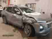 2025 Chevrolet Equinox FWD LT z VIN 3GNAXHEG5SL123035, wystawiony jako IAAI lot #41445597 z przebiegiem 2 105 mil mil oraz . Historia ofert i sprzedaży dostępna na DreamBid. Obrazek 1.