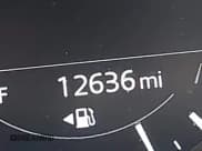 ✅ 2024 Mazda CX-5 S Carbon Edition • VIN: JM3KFBCL0R0488864 • Lot: 43360989. Wystawiony na IAAI z przebiegiem 12 636 mil. Bezpłatny archiwum sprzedaży aukcyjnych z USA i szczegółowy raport historii pojazdu na DreamBid. Zdjęcie 15.