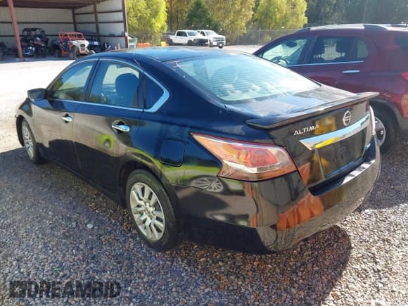 ✅ 2013 Nissan Altima SL • VIN: 1N4AL3AP3DC206612 • Лот: 43694727. Опубликован ранее на IAAI с пробегом 262 878 миль. Бесплатный доступ к архиву аукционных продаж из США и подробный отчёт об истории автомобиля на DreamBid. Изображение 3.