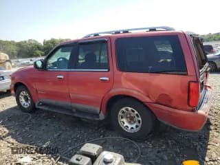 ✅ 1999 Lincoln Navigator • VIN: 5LMRU27A5XLJ37572 • Лот: 58487404. Опубликован ранее на Copart с пробегом 324 377 миль. Бесплатный доступ к архиву аукционных продаж из США и подробный отчёт об истории автомобиля на DreamBid. Изображение 2.