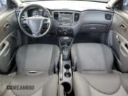 ✅ 2006 Kia Rio • VIN: KNADE123166070612 • Lot: 84385005. Listed on Copart with 216,122 mi. Free auction sales archive from the USA and detailed vehicle history report at DreamBid. Image 8.