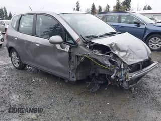 ✅ 2007 Honda Fit Sport • VIN: JHMGD38607S031775 • Lot: 43618395. Wystawiony na IAAI z przebiegiem 93 680 mil. Bezpłatny archiwum sprzedaży aukcyjnych z USA i szczegółowy raport historii pojazdu na DreamBid. Zdjęcie 1.