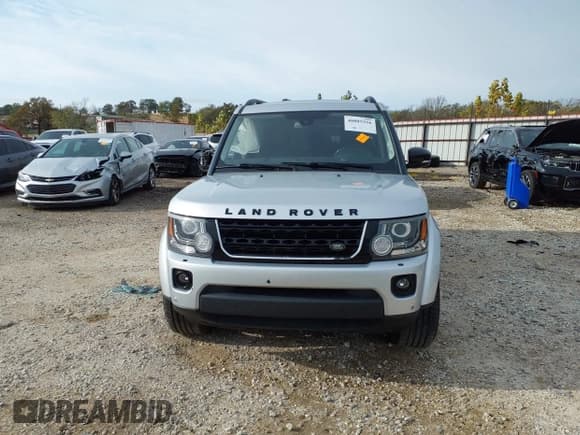 ✅ 2016 Land Rover LR4 HSE • VIN: SALAG2V68GA825659 • Lot: 40805256. Listed on IAAI with 124,342 mi. Free auction sales archive from the USA and detailed vehicle history report at DreamBid. Image 12.
