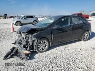 2013 Hyundai Elantra z VIN KMHD35LE9DU032629, wystawiony jako Copart lot #87297875 z przebiegiem 105 642 mil mil oraz Szkoda całkowita • Salvage title. Historia ofert i sprzedaży dostępna na DreamBid. Obrazek 1.