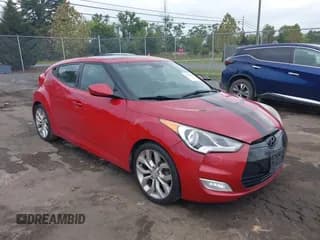 ✅ 2013 Hyundai Veloster w/Black Int • VIN: KMHTC6AD2DU144460 • Lot: 43311265. Wystawiony na IAAI z przebiegiem 188 653 mil. Bezpłatny archiwum sprzedaży aukcyjnych z USA i szczegółowy raport historii pojazdu na DreamBid. Zdjęcie 1.