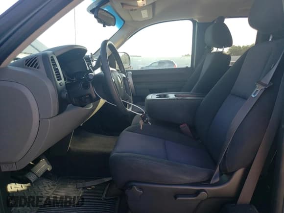 ✅ 2012 Chevrolet Silverado 1500 LS • VIN: 1GCRCREA4CZ119495 • Lot: 66043964. Listed on Copart with 155,811 mi. Free auction sales archive from the USA and detailed vehicle history report at DreamBid. Image 7.