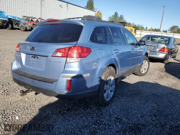 ✅ 2010 Subaru Outback Limited • VIN: 4S4BRCJCXA3342494 • Лот: 86702865. Опубликован ранее на Copart с пробегом 106 867 миль. Бесплатный доступ к архиву аукционных продаж из США и подробный отчёт об истории автомобиля на DreamBid. Изображение 3.