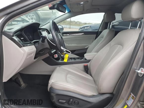 ✅ 2018 Hyundai Sonata Limited • VIN: 5NPE34AF9JH678418 • Лот: 53728315. Опубликован ранее на Copart с пробегом 96 910 миль. Бесплатный доступ к архиву аукционных продаж из США и подробный отчёт об истории автомобиля на DreamBid. Изображение 7.