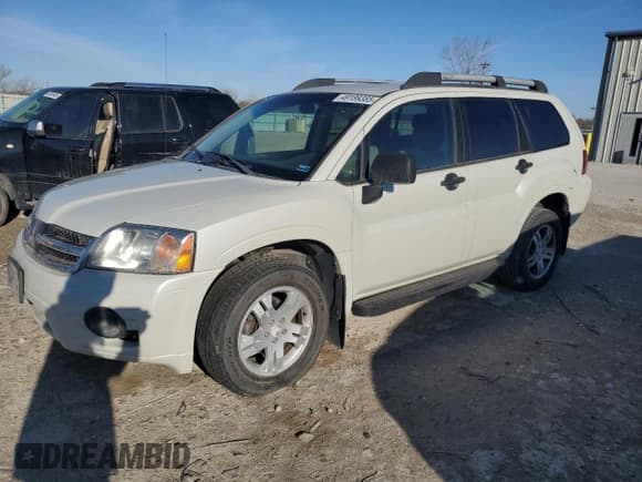 ✅ 2007 Mitsubishi Endeavor LS • VIN: 4A4MN21SX7E082355 • Lot: 49189385. Wystawiony na Copart z przebiegiem 178 518 mil. Bezpłatny archiwum sprzedaży aukcyjnych z USA i szczegółowy raport historii pojazdu na DreamBid. Zdjęcie 1.