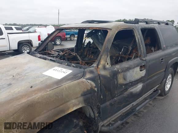 2005 Chevrolet Suburban LT с VIN 3GNEC16Z55G224836, выставлен на аукционе IAAI как лот 43322242 с пробегом Не указан миль и . История ставок и продаж доступна на DreamBid. Изображение 6.