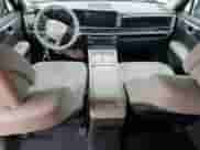 2024 Hyundai Santa Fe SEL z VIN 5NMP24GL0RH014199, wystawiony jako Copart lot #44029185 z przebiegiem 42 812 mil mil oraz Czysty tytuł • Clean title. Historia ofert i sprzedaży dostępna na DreamBid. Obrazek 8.