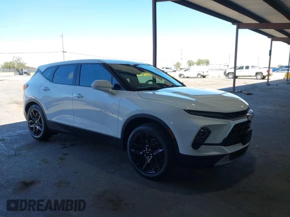 ✅ 2023 Chevrolet Blazer LT • VIN: 3GNKBCR41PS181064 • Lot: 42904641. Listed on IAAI with 26,617 mi. Free auction sales archive from the USA and detailed vehicle history report at DreamBid. Image 1.