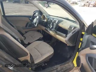 ✅ 2008 Smart fortwo Pure • VIN: WMEEJ31X98K175364 • Lot: 43646837. Wystawiony na IAAI z przebiegiem 172 027 mil. Bezpłatny archiwum sprzedaży aukcyjnych z USA i szczegółowy raport historii pojazdu na DreamBid. Zdjęcie 5.