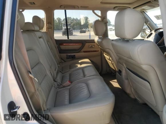 ✅ 2003 Lexus LX 470 • VIN: JTJHT00W533535145 • Lot: 75691714. Wystawiony na Copart z przebiegiem 139 238 mil. Bezpłatny archiwum sprzedaży aukcyjnych z USA i szczegółowy raport historii pojazdu na DreamBid. Zdjęcie 11.