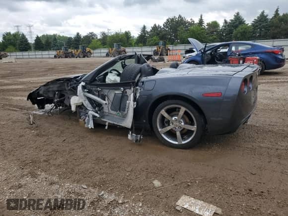 2009 Chevrolet Corvette with VIN 1G1YY36W795105166, listed as a Copart auction lot 58537095 with Not provided miles and Salvage title. Bid and sale history available at DreamBid. Image 2.