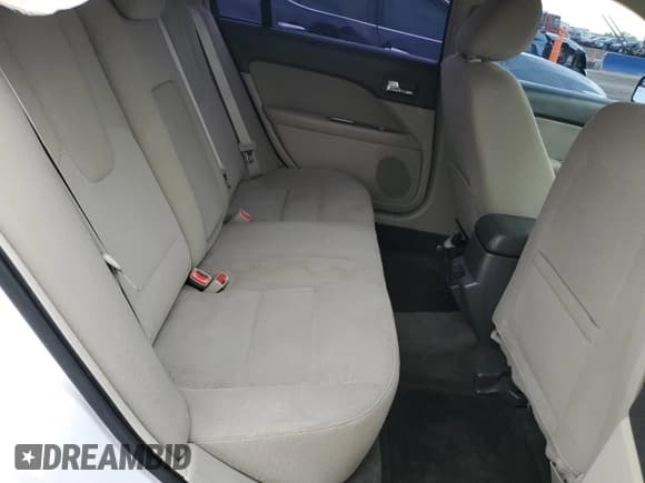 ✅ 2011 Ford Fusion Hybrid • VIN: 3FADP0L31BR110132 • Lot: 85723755. Listed on Copart with 118,594 mi. Free auction sales archive from the USA and detailed vehicle history report at DreamBid. Image 10.