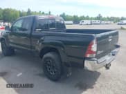 ✅ 2010 Toyota Tacoma • VIN: 5TEUU4EN4AZ743120 • Lot: 42342340. Listed on IAAI with 121,546 mi. Free auction sales archive from the USA and detailed vehicle history report at DreamBid. Image 3.