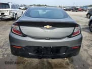 ✅ 2017 Chevrolet Volt LT • VIN: 1G1RA6S51HU109032 • Lot: 80246353. Wystawiony na Copart z przebiegiem 79 483 mil. Bezpłatny archiwum sprzedaży aukcyjnych z USA i szczegółowy raport historii pojazdu na DreamBid. Zdjęcie 6.