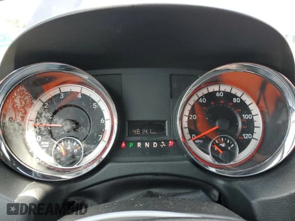 ✅ 2020 Dodge Grand Caravan SXT • VIN: 2C4RDGCG6LR228351 • Лот: 64020495. Опубликован ранее на Copart с пробегом 48 141 миль. Бесплатный доступ к архиву аукционных продаж из США и подробный отчёт об истории автомобиля на DreamBid. Изображение 9.