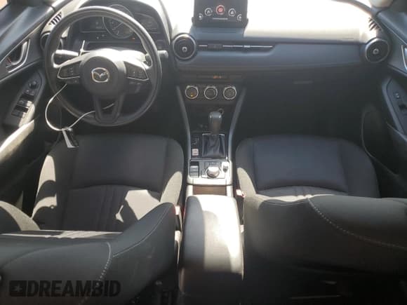 ✅ 2021 Mazda CX-3 Sport • VIN: JM1DKFB70M1516612 • Лот: 84650465. Опубликован ранее на Copart с пробегом 26 634 миль. Бесплатный доступ к архиву аукционных продаж из США и подробный отчёт об истории автомобиля на DreamBid. Изображение 8.