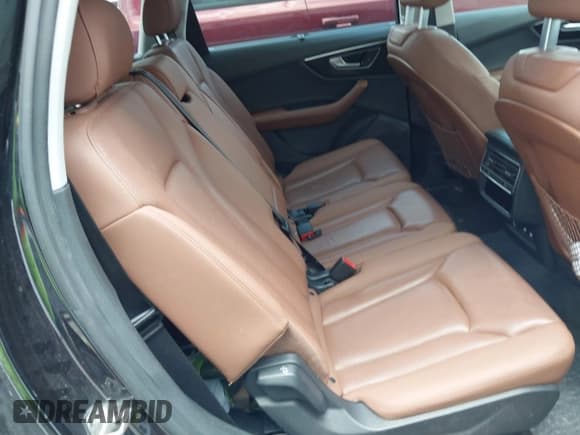 ✅ 2020 Audi Q7 Premium Plus • VIN: WA1LXAF74LD006068 • Лот: 42352961. Опубликован ранее на IAAI с пробегом 98 346 миль. Бесплатный доступ к архиву аукционных продаж из США и подробный отчёт об истории автомобиля на DreamBid. Изображение 8.