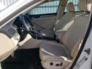 ✅ 2017 Volkswagen Passat SE • VIN: 1VWBT7A34HC030904 • Lot: 92164505. Listed on Copart with 118,046 mi. Free auction sales archive from the USA and detailed vehicle history report at DreamBid. Image 7.