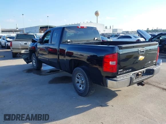 ✅ 2012 Chevrolet Silverado 1500 LS • VIN: 1GCRCREA7CZ302048 • Lot: 43437230. Wystawiony na IAAI z przebiegiem 206 561 mil. Bezpłatny archiwum sprzedaży aukcyjnych z USA i szczegółowy raport historii pojazdu na DreamBid. Zdjęcie 3.