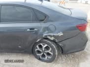 ✅ 2021 Kia Forte LXS • VIN: 3KPF24AD8ME332004 • Lot: 42069968. Wystawiony na IAAI z przebiegiem 74 758 mil. Bezpłatny archiwum sprzedaży aukcyjnych z USA i szczegółowy raport historii pojazdu na DreamBid. Zdjęcie 6.