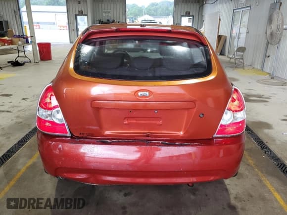 ✅ 2009 Hyundai Accent GS • VIN: KMHCM36C59U133441 • Лот: 64337105. Опубликован ранее на Copart с пробегом 107 491 миль. Бесплатный доступ к архиву аукционных продаж из США и подробный отчёт об истории автомобиля на DreamBid. Изображение 6.