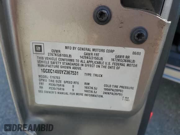 2000 Chevrolet Silverado 1500 LS with VIN 1GCEC14V0YZ367531, listed as a Copart auction lot 81924695 with 165,110 mi miles and Salvage title. Bid and sale history available at DreamBid. Image 12.