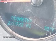 ✅ 2009 GMC Yukon SLT 4SB • VIN: 1GKFC33049R158367 • Lot: 42312248. Listed on IAAI with 220,033 mi. Free auction sales archive from the USA and detailed vehicle history report at DreamBid. Image 16.