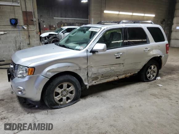 ✅ 2010 Ford Escape Hybrid • VIN: 1FMCU4K39AKB24950 • Lot: 90033485. Listed on Copart with 163,409 mi. Free auction sales archive from the USA and detailed vehicle history report at DreamBid. Image 1.