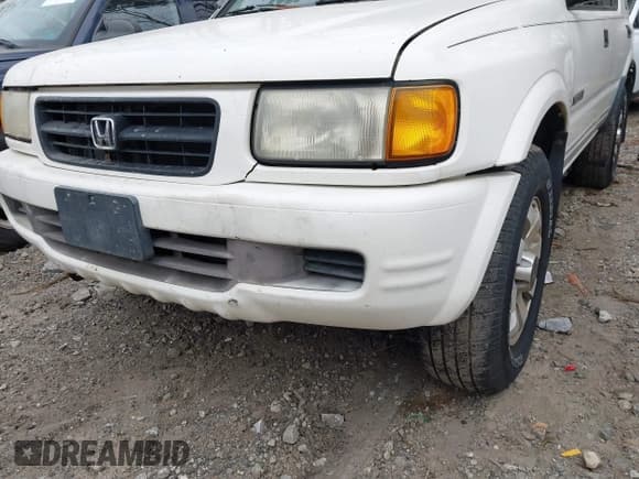 ✅ 1998 Honda Passport LX • VIN: 4S6CM58W5W4411132 • Lot: 41381629. Listed on IAAI with 254,488 mi. Free auction sales archive from the USA and detailed vehicle history report at DreamBid. Image 6.